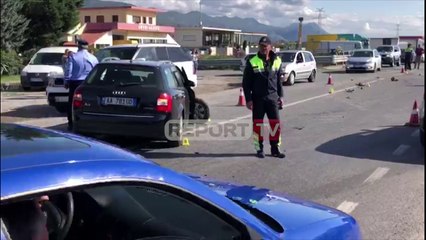 Report TV -Shënkoll  Kamionçina merr përpara makinën, plagosen rëndë katër persona
