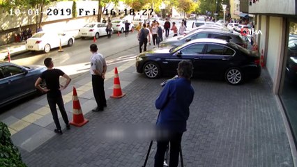 Gençlerin yumruklu kavgası kamerada