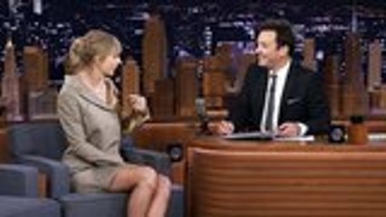 Post-Surgery Taylor Swift Brought to Tears After Picking the Wrong Banana | THR News
