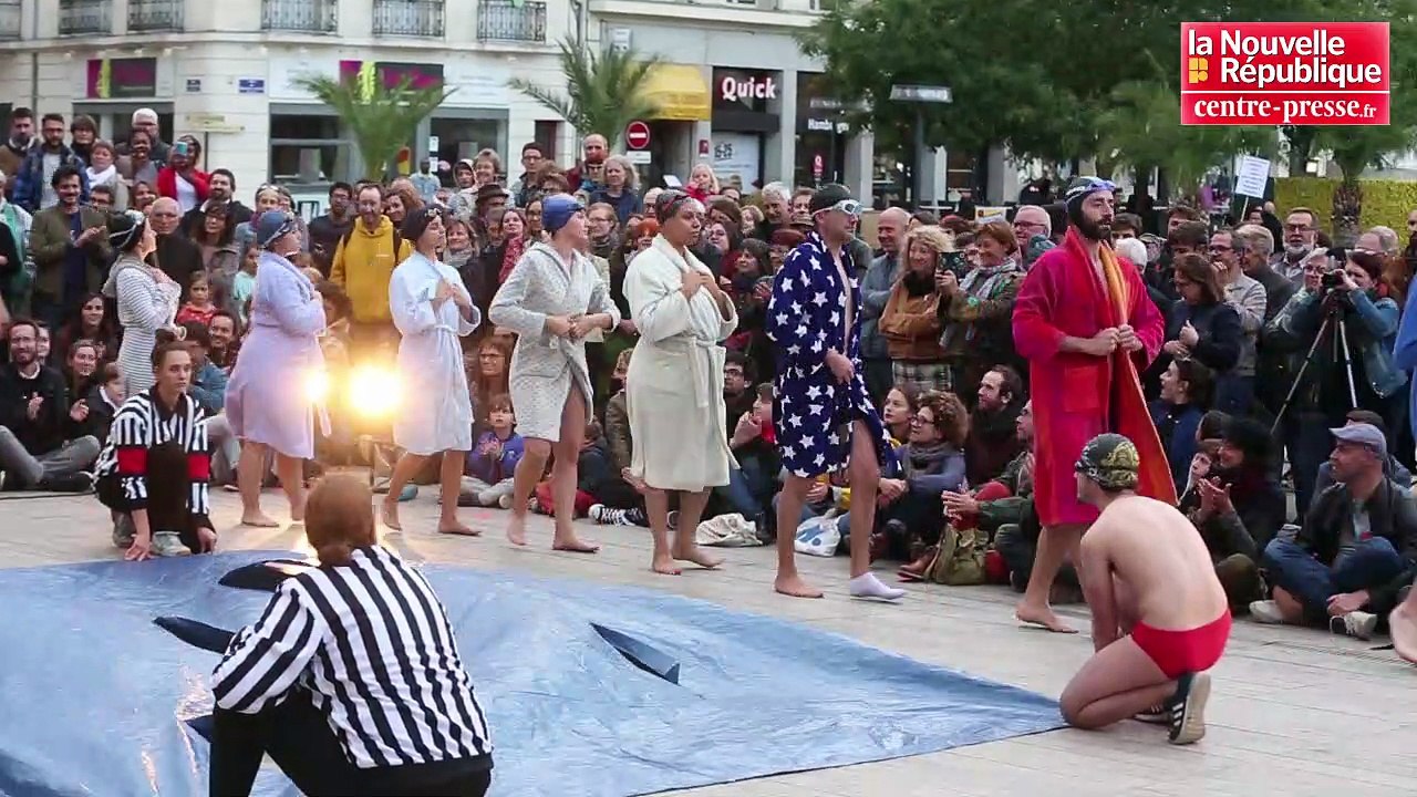 VIDEO. Poitiers : coup d'envoi des Expressifs