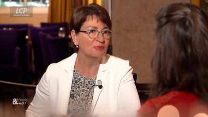 EMOIS & MOI - Marietta Karamanli