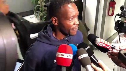 Amiens-OM : "Il faut se remettre en question", la déception de Steve Mandanda après la défaite des Olympiens