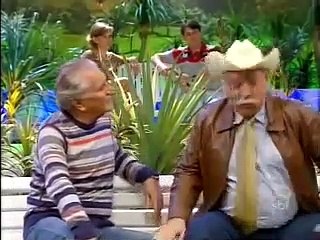 A Praça É Nossa - Nhonhô, Dadá e Tião - 21072011_360p