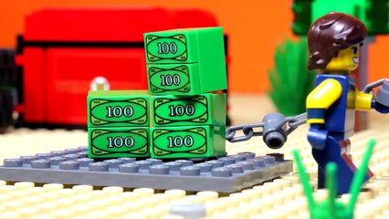 LEGO Dinosaur vs Avengers Hulk in Jurassic World Toy Animation