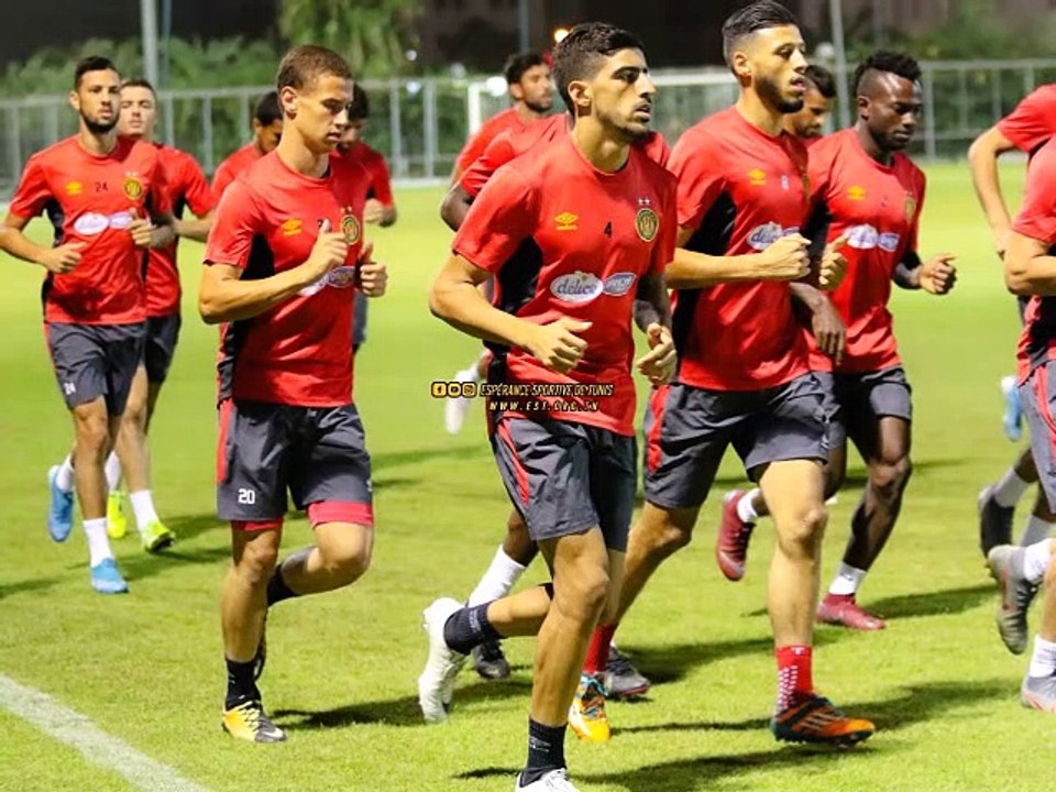 Espérance Sportive de Tunis est à Parc B-Hassen Belkhouja.