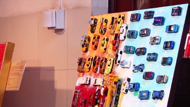 Alia Bhatt Inaugurated Painting Exhibition Of ‘Art For Heart’