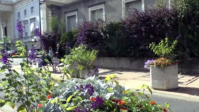 LES SCOOPS DE MICHOU64 W-D.D. - 6 SEPTEMBRE 2019 - PAU - UN BANC À L'ARRÊT GASSIOT DE LA COXITIS.