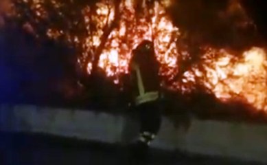 Cagliari - Incendio di vegetazione nel quartiere Sant'Elia (05.10.19)