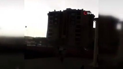 İki öğrenci faciadan kıl payı kurtuldu; o anlar kamerada