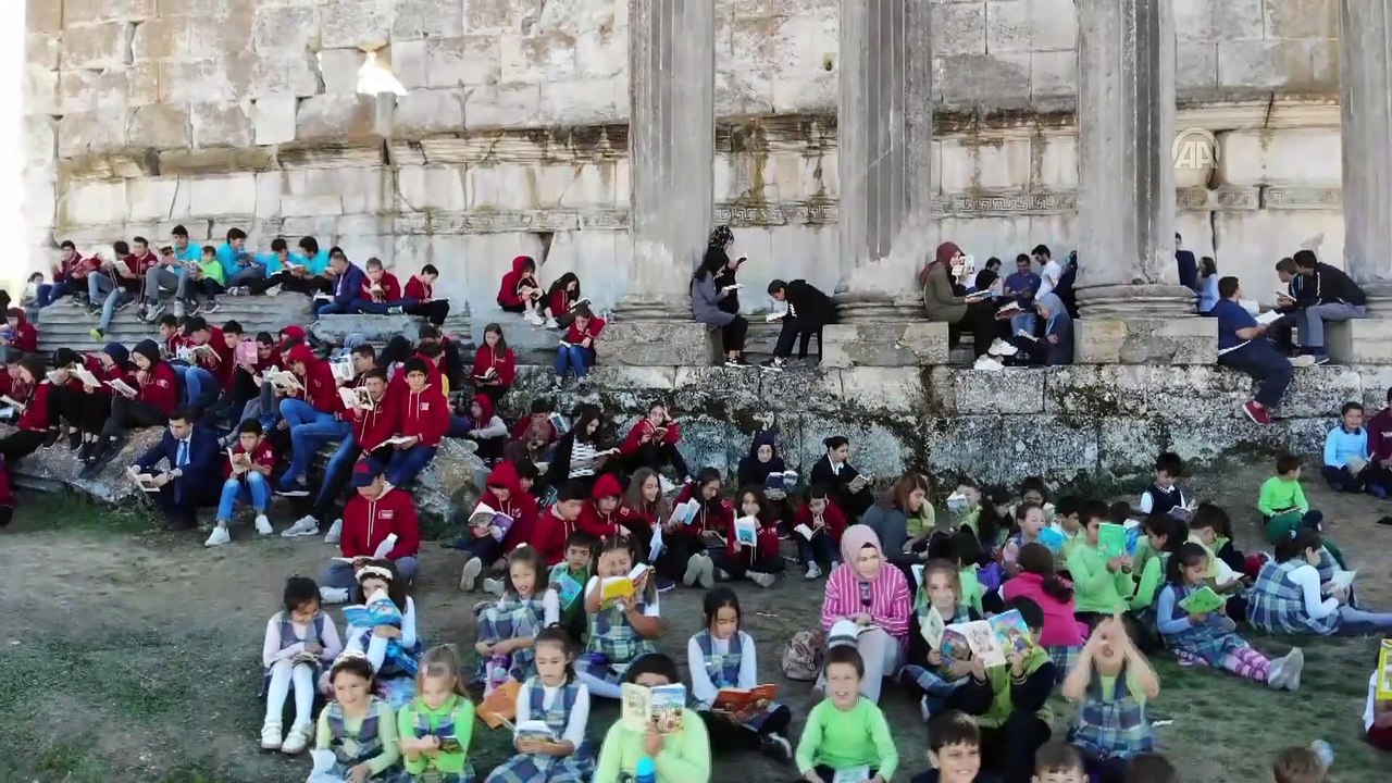 'Tarihin sayfalarında' kitap okudular - KÜTAHYA
