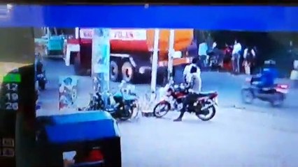 லலிதா ஜூவல்லரி கொள்ளையர்களை.. சேஸ் செய்து பிடித்த போலீஸ்.. வைரல் வீடியோ