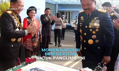 Momen Kapolri Beri Kejutan untuk Panglima TNI