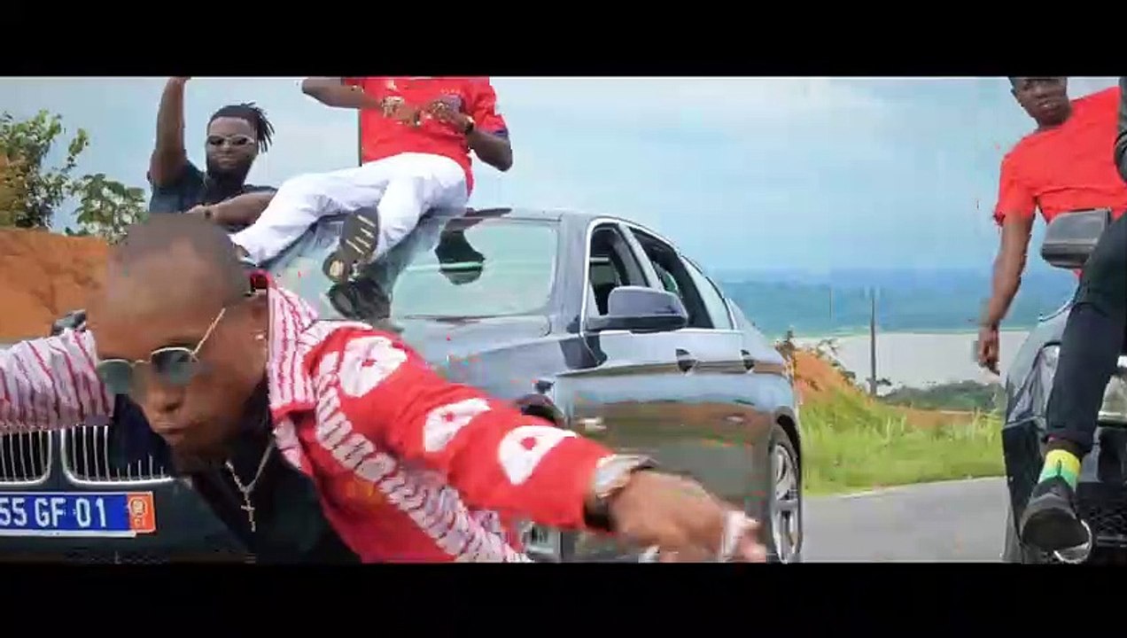 D14 - GROS BOLIDE ft Aura Corp & Mr Behi (CLIP OFFICIEL)