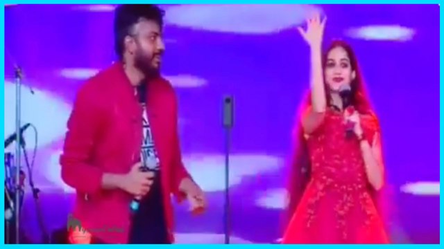 ವೇದಿಕೆ ಮೇಲೆ ನಡೆದಿದ್ದು ತಪ್ಪಲ್ವಂತೆ..? | Niveditha Gowda | FILMIBEAT KANNADA