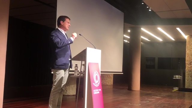 Manuel Valls en el acto de SCC 'Rompimos el silencio, cambiamos la historia'