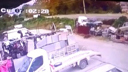 Trafik kazası: 1 ölü, 1 yaralı - ZONGULDAK