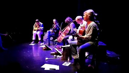Vesoul : Bastien Lallemant berce les spectateurs du festival Jacques-Brel