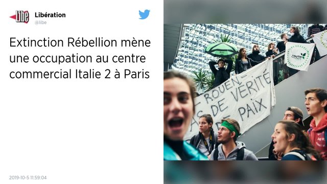 Climat. Extinction Rebellion investit un centre commercial à Paris