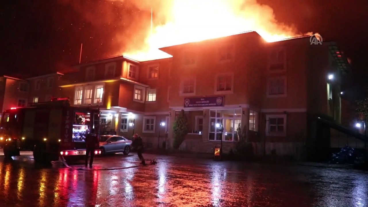 Bolu Dağı Polisevi'nde yangın çıktı