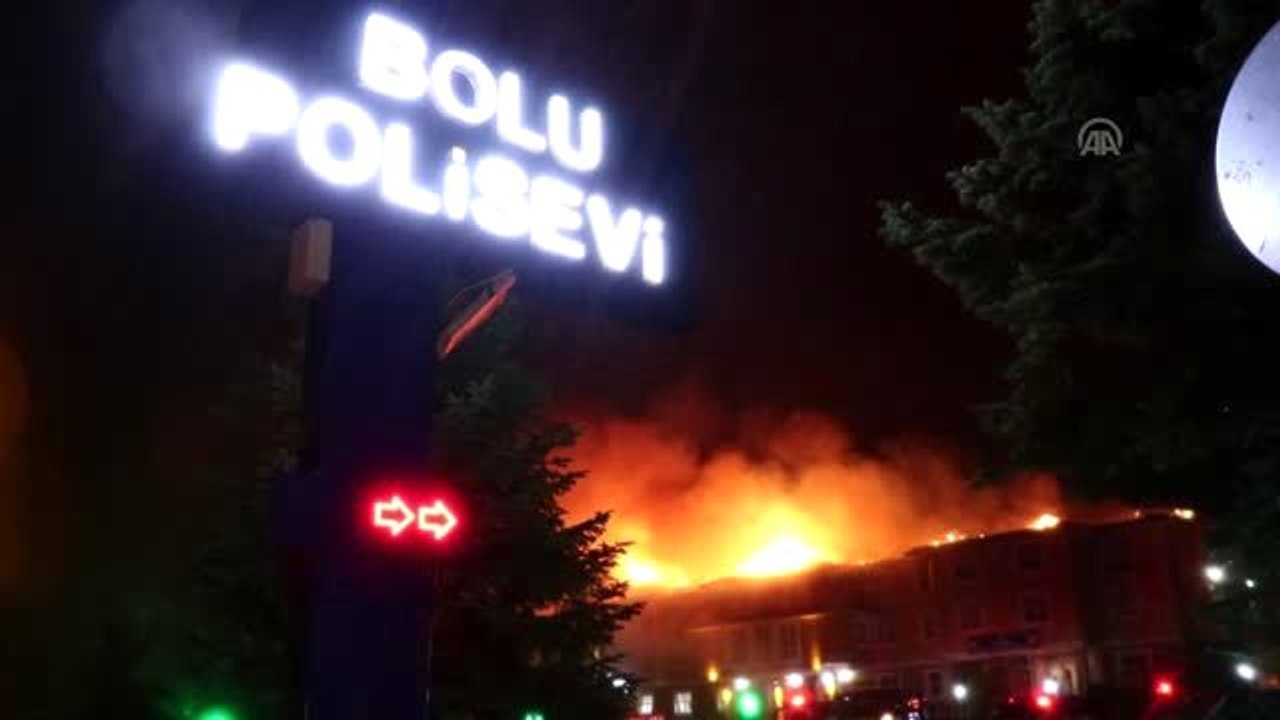 Bolu Dağı Polisevi'nde yangın çıktı (2)
