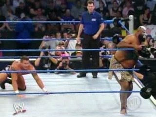 2005 8-11 WWE Smackdown - buildup for Randy Orton vs. The Un