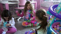Doutora Brinquedos - Brincando no Quarto com Ursinhos de Pelúcia - Festa do Pijama