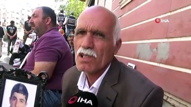 Evlat nöbeti tutan ailelerin HDP önündeki oturma eylemi 33'ncü gününde