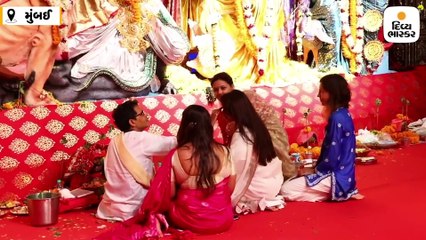 દુર્ગા પૂજા કરવા પંડાલમાં જાજરમાન થઈને આવી રાની મુખર્જી