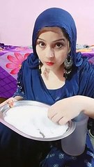 Funny girl Sugar check kr rhi hai funny