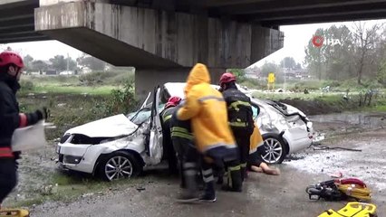 Düzce'de feci kaza... Kontrolden çıkan araç köprüden uçtu: 2 ölü 2 yaralı