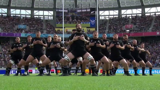 All Blacks perform fierce haka