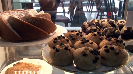 Bu kafede hayvanî ürün kullanılmıyor: Döner yerine buğday, yumurta yerine muz...