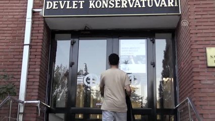 AÜ'den "tiyatro oyunculuğu eğitimini güncelleyecek" festival