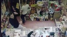 Veresiye vermeyen marketçiyi öldüresiye dövdüler