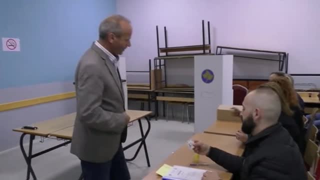 1,8 millones de kosovares están llamados hoy a las urnas en unas legislativas anticipadas