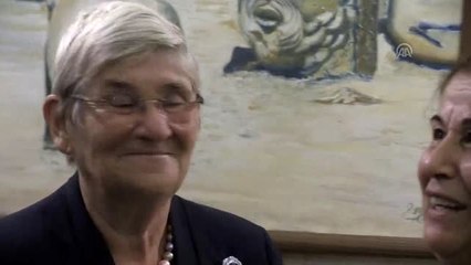 "Misafire baklava, börek yerine konserve götürürüm"