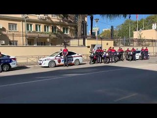 Ora News - Ambasada italiane në Tiranë, nderon dy policët e vrarë në Trieste