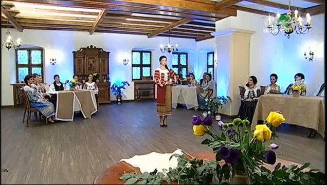 Roxana Bucur - Tot mergand, lume pe drum (Popasuri folclorice - TVR 3 - 05.10.2019)