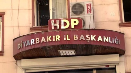 Diyarbakır annelerinin oturma eylemine destek