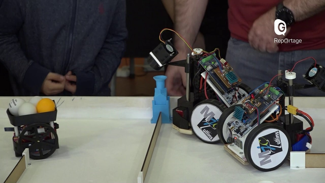 Reportage - La fibre et la robotique à l'honneur à la fête de la science de Voiron