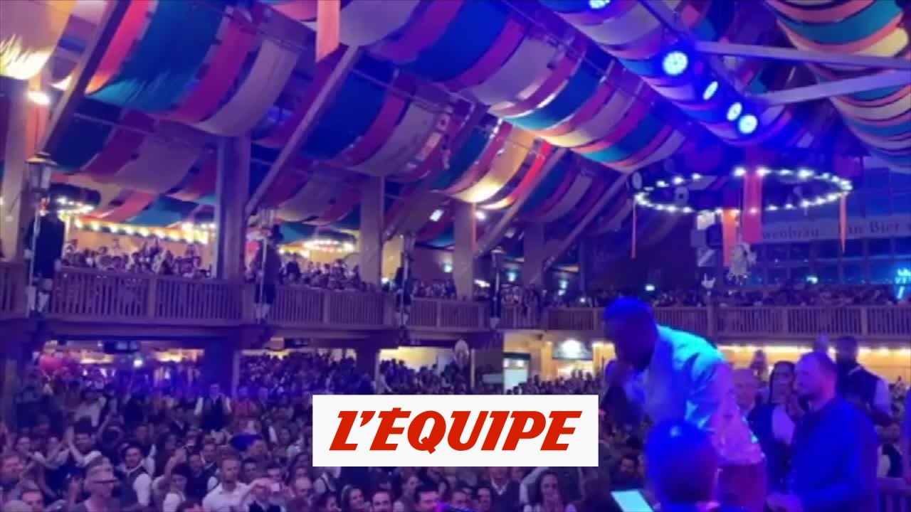 Bolt s'ambiance à la fête de la bière - Athlétisme - WTF