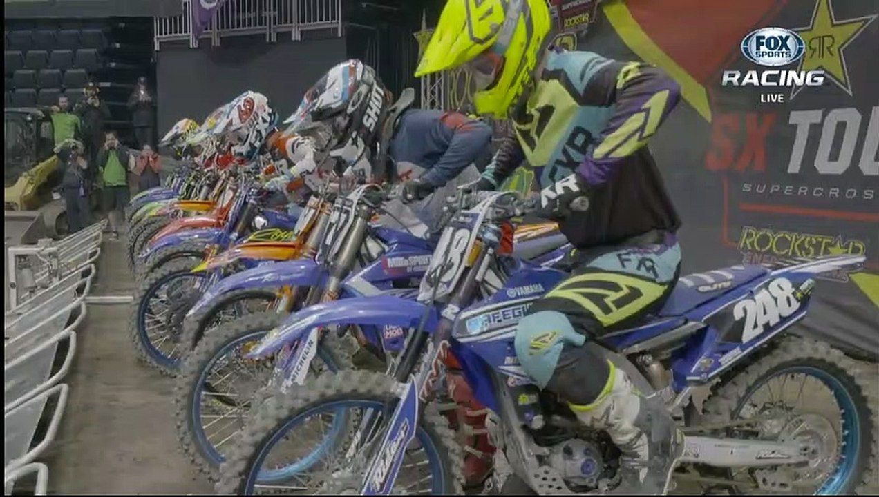 2019 Rockstar Supercross Rd 02 - Quebec City QC part 1/3