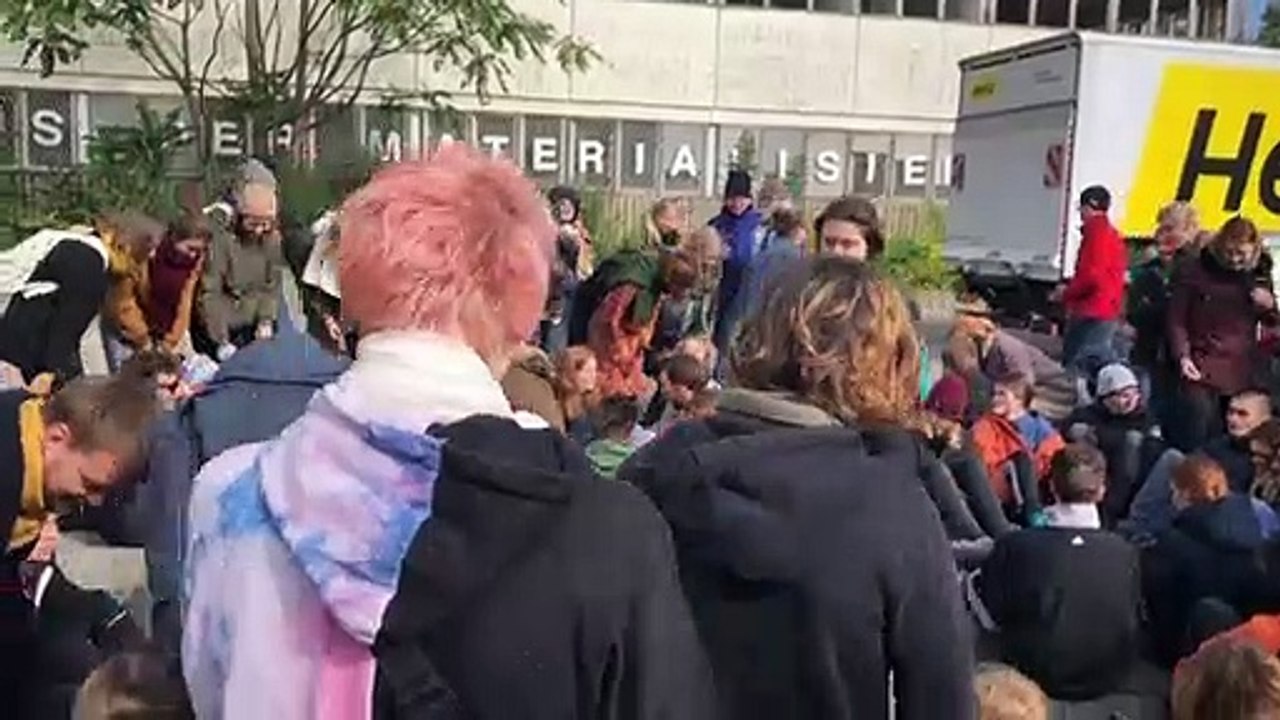 Extinction Rebellion: Klimaaktivisten üben Protestaktionen in Berlin