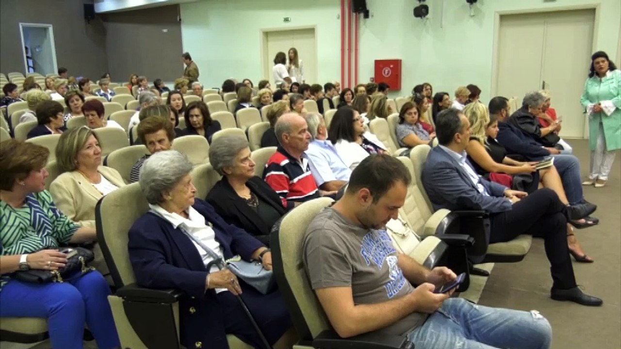 "Τι θα κάνω μ' εσένα μαμά.." - Συγκίνηση στην π...