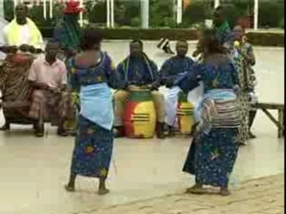 DANSE FOLKLORIQUE DU TOGO