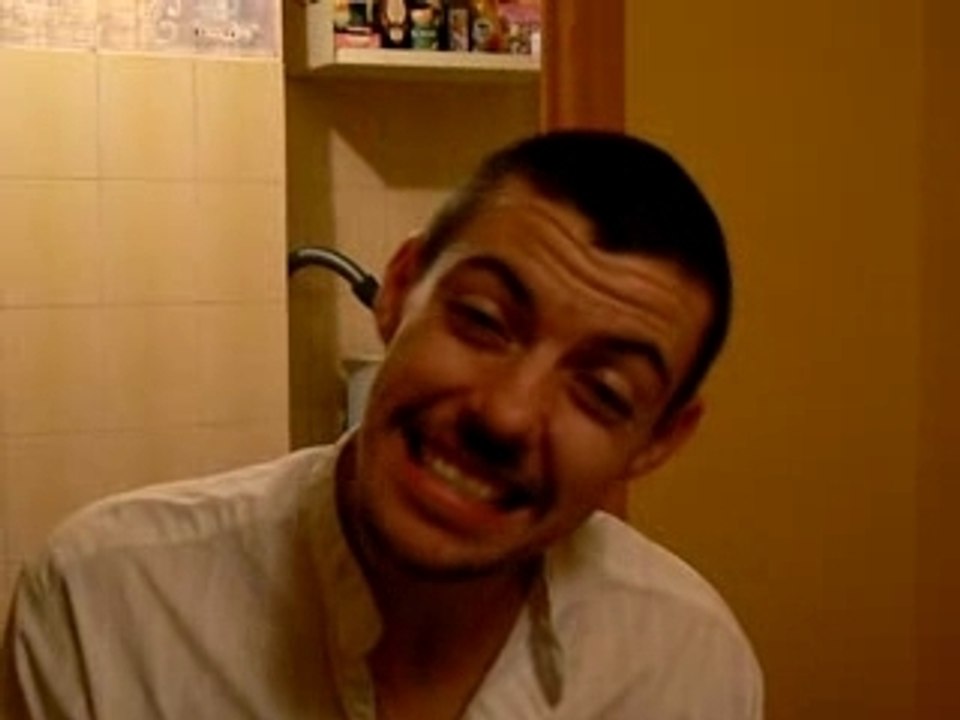 Breton fait la grimace