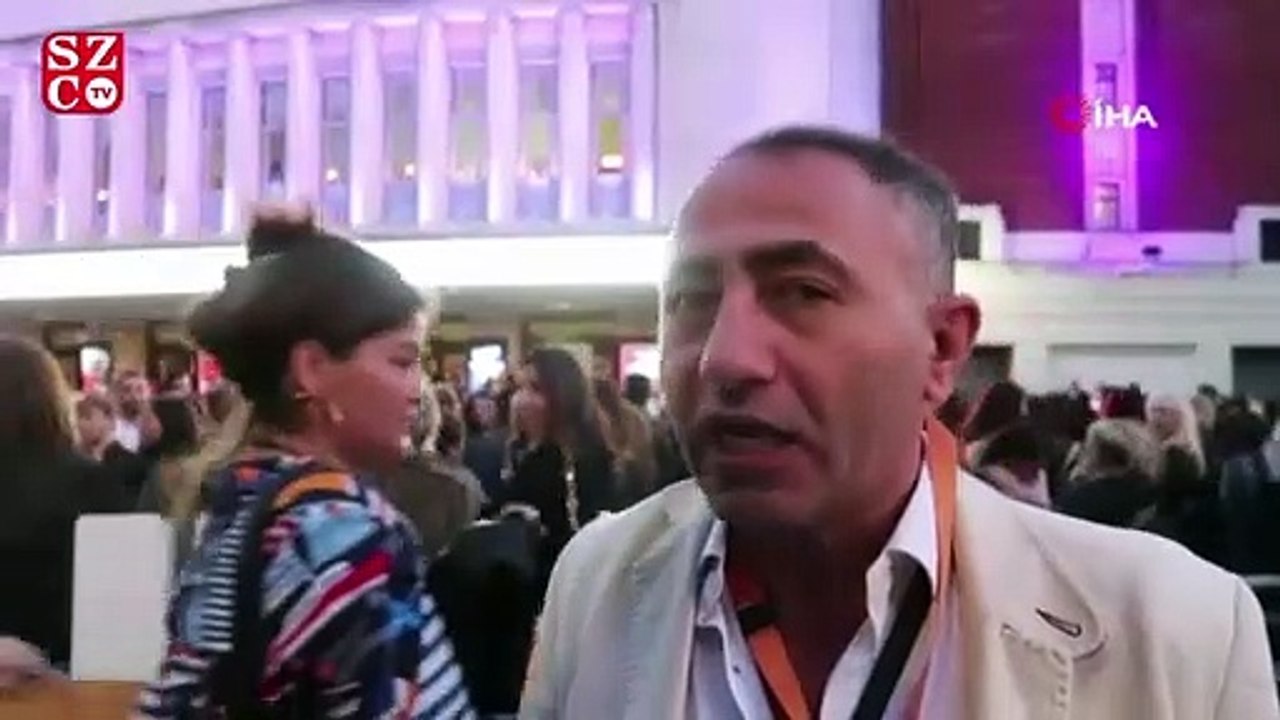 Tarkan 10 yıl aradan sonra Londra'da konser verdi