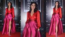 Kareena Kapoor Looks Georgeous at Elle Beauty Awards 2019 | Boldsky