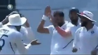 Mohammed Shami; off-stump flies in the air
