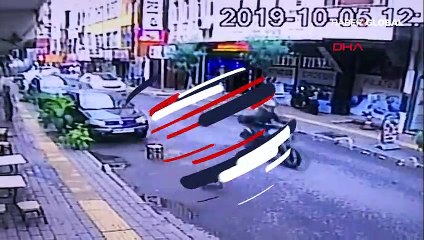 Kimyasal dolu varil bir anda patladı